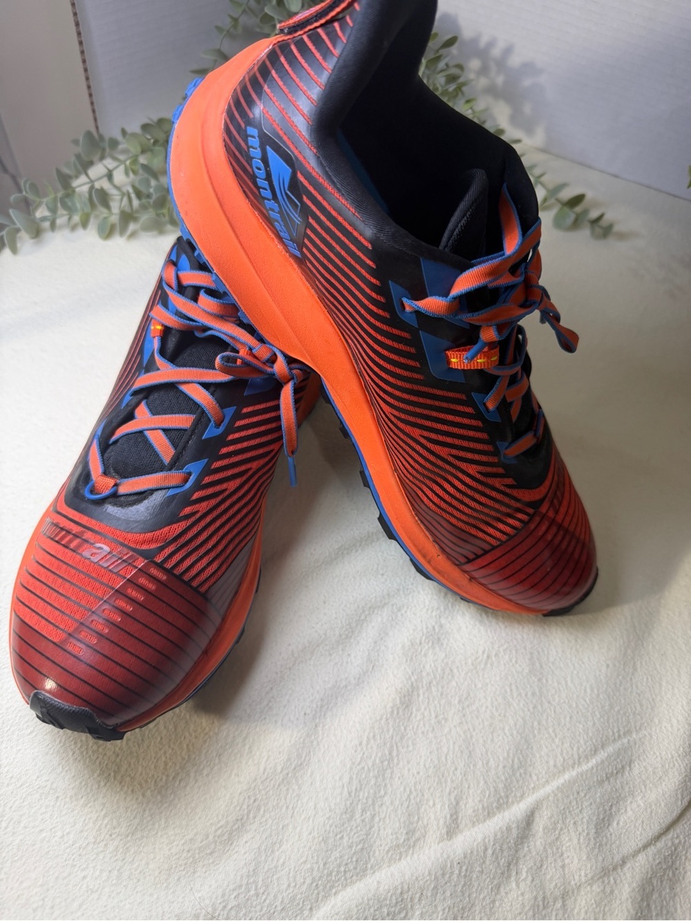 Columbia Montrail Men's Trail Running Shoes Orange Blue Size 11 EU 44
